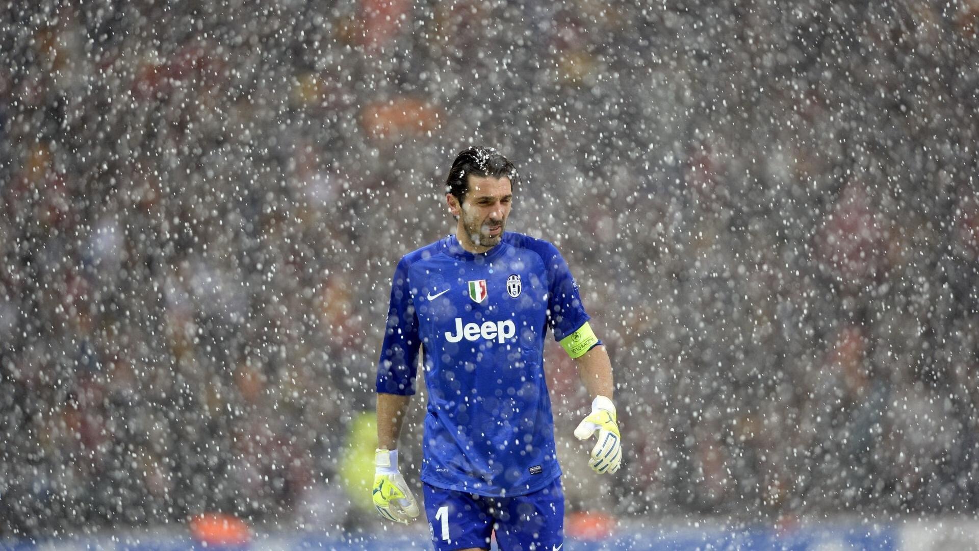 姆巴佩参与皇马全队合练 莱万特之战上场可能性待评估