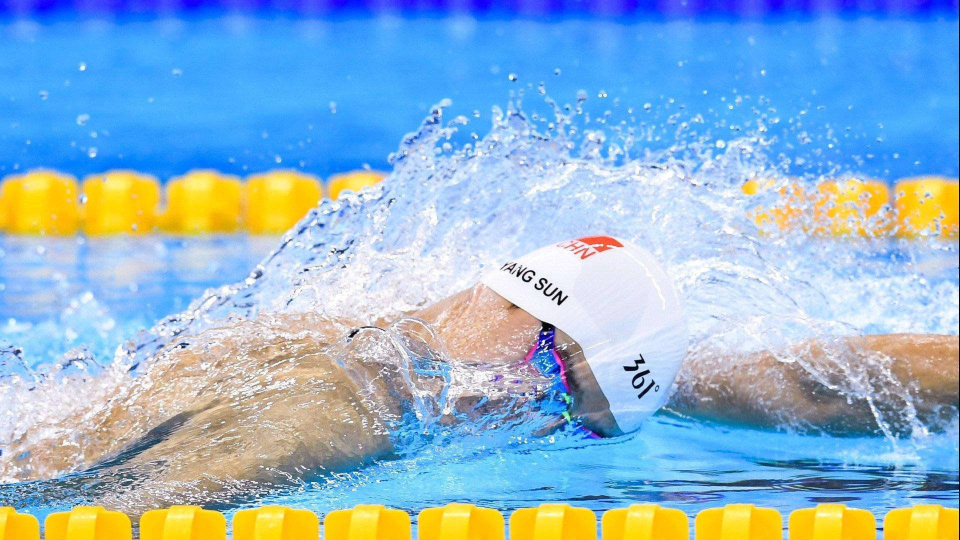 李天秀直言不讳,南非与埃及足球对决,部分场面被喻为高中比赛